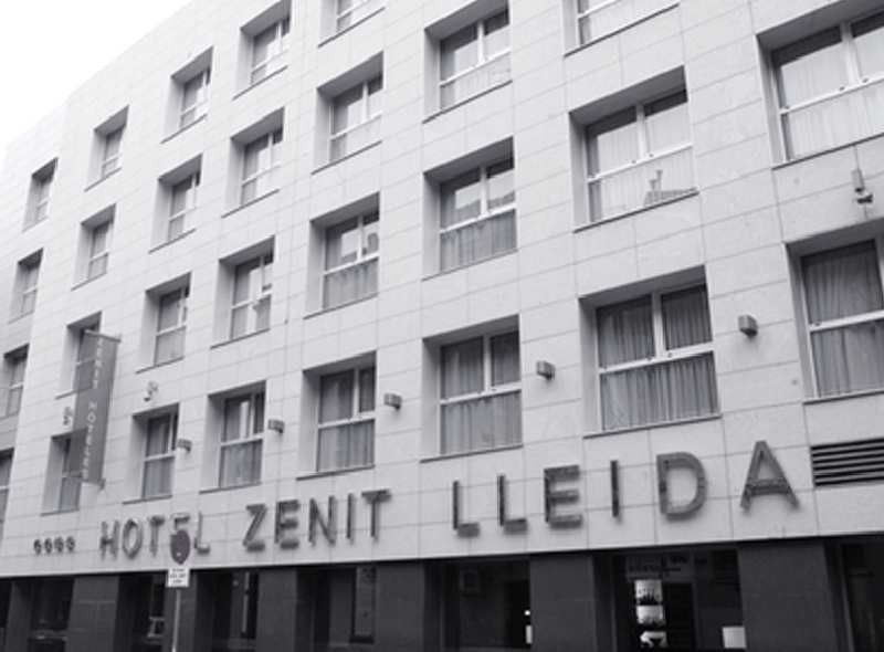 Отель Zenit Лерида Экстерьер фото